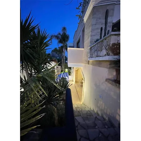 Casa Azzurra Vicino La - Blevevacanze Pescoluse Apartment