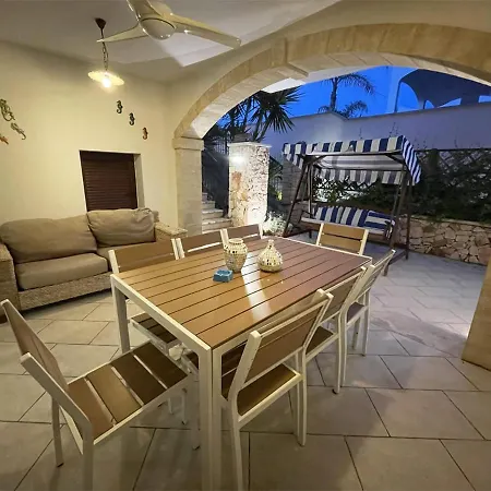 Casa Azzurra Vicino La - Blevevacanze Pescoluse Apartment Marina Di Pescoluse